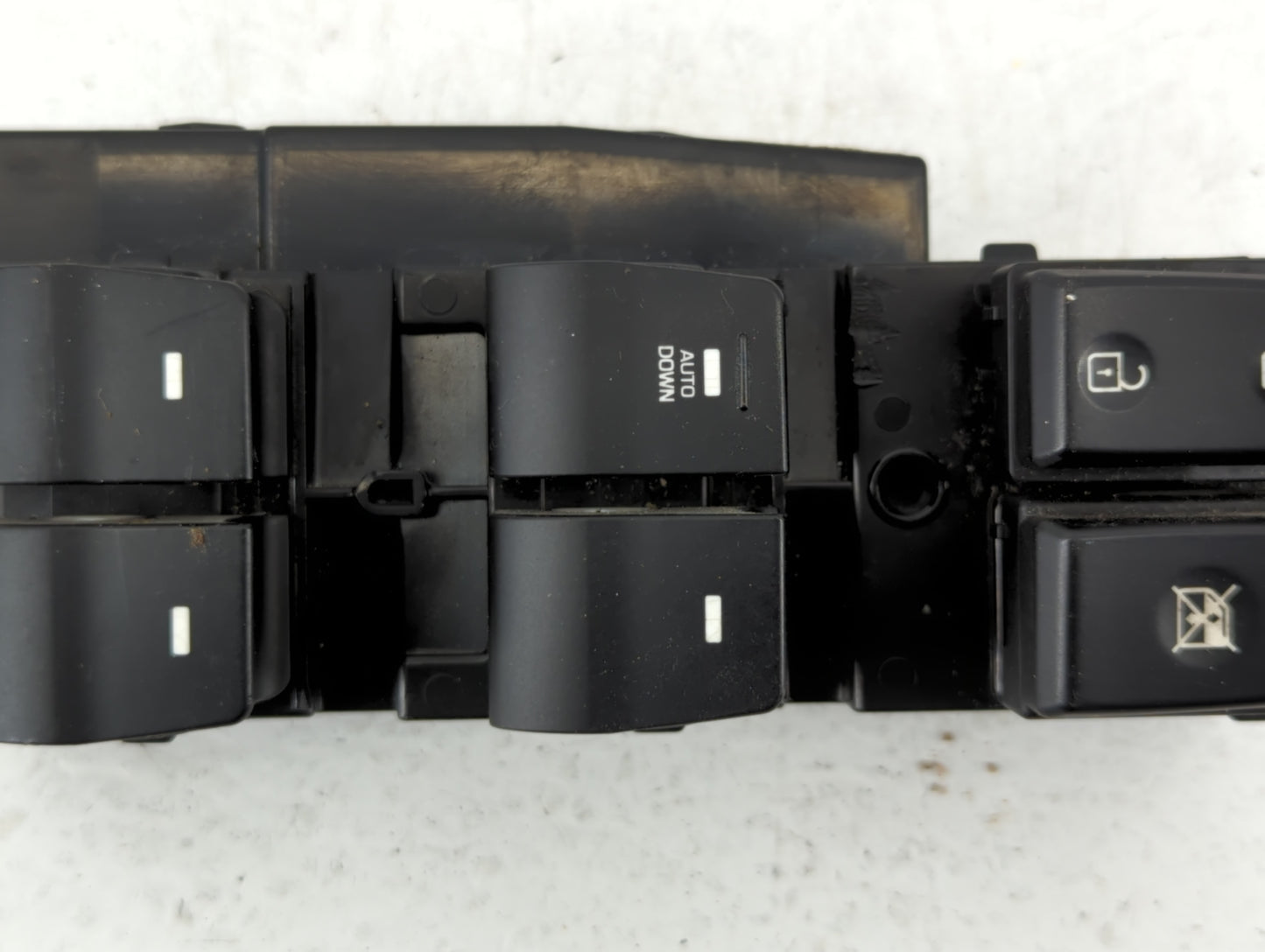 2017-2020 Hyundai Elantra Master Power Window Switch Replacement Driver Side Left P/N:299159192 Fits Fits 2017 2018 2019 202