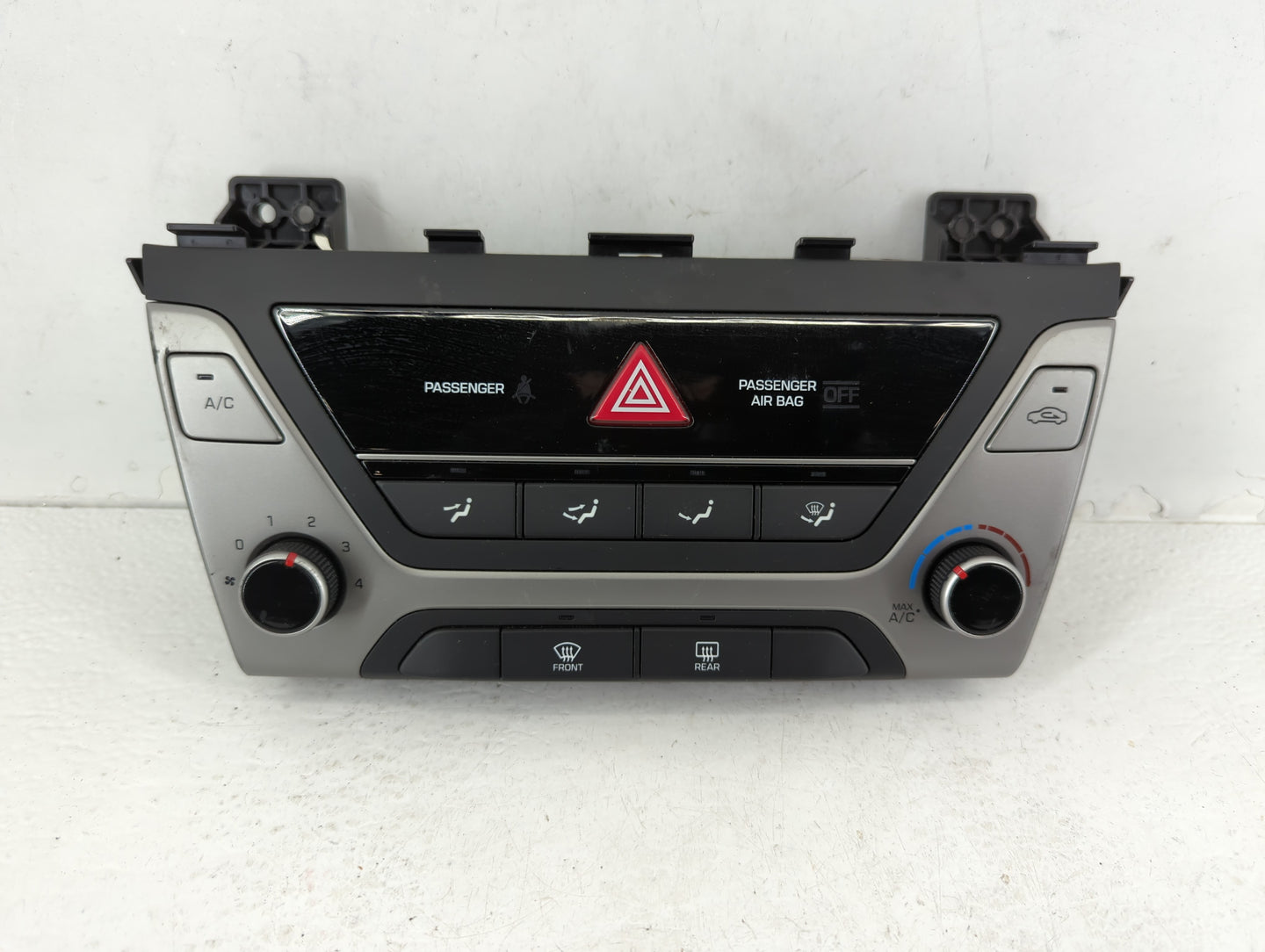 2017-2018 Hyundai Elantra Climate Control Module Temperature AC/Heater Replacement P/N:97250-F20624X Fits Fits 2017 2018 OEM