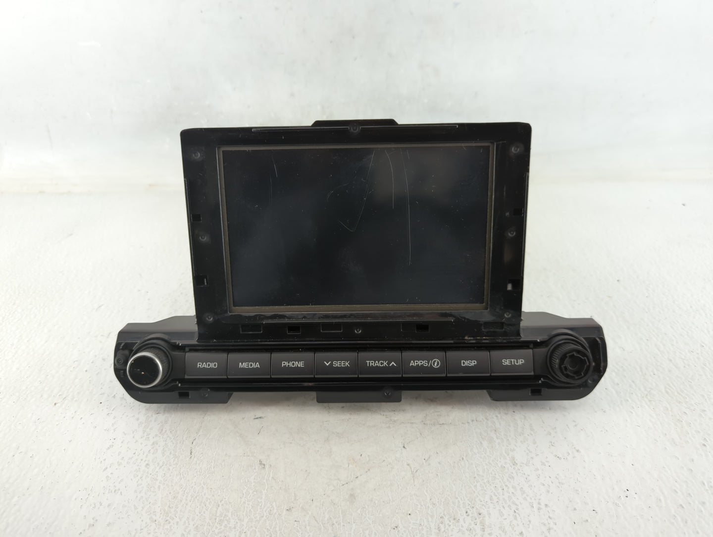 2017-2018 Hyundai Elantra Am Fm Cd Player Radio Receiver - Oemusedautoparts1.com
