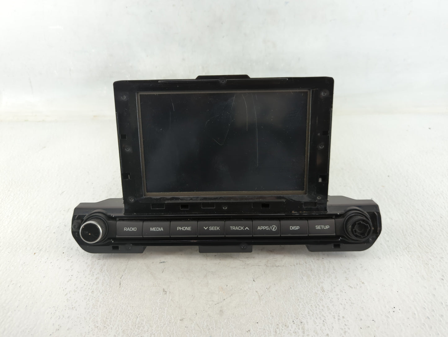 2017-2018 Hyundai Elantra Am Fm Cd Player Radio Receiver - Oemusedautoparts1.com