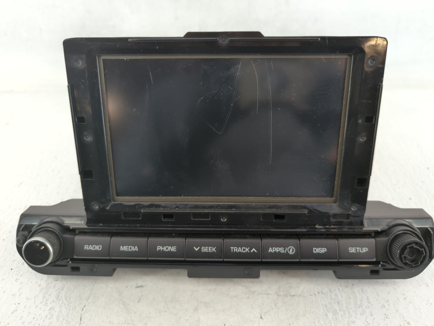 2017-2018 Hyundai Elantra Am Fm Cd Player Radio Receiver - Oemusedautoparts1.com