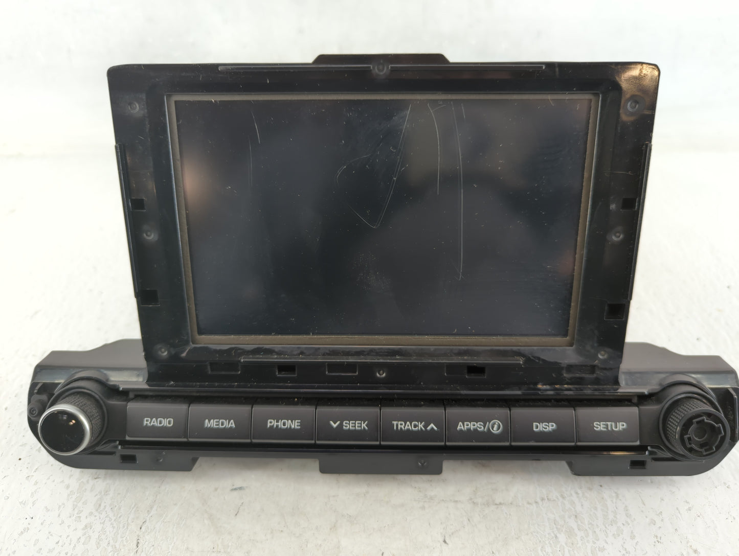 2017-2018 Hyundai Elantra Am Fm Cd Player Radio Receiver - Oemusedautoparts1.com
