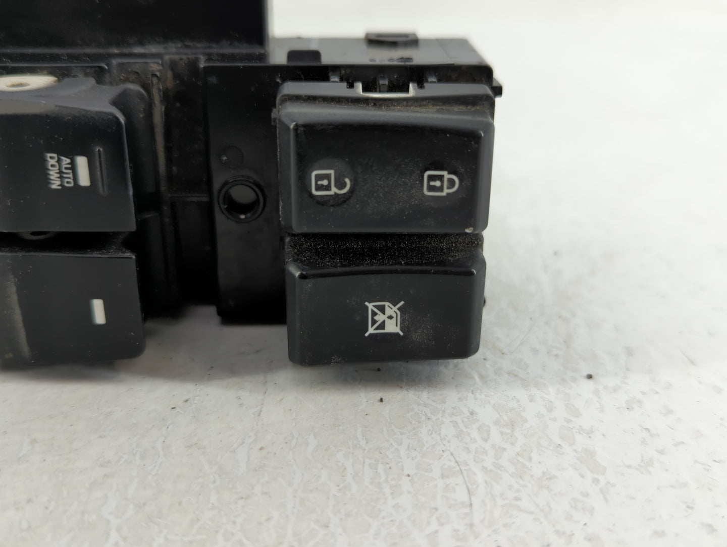 2017-2020 Hyundai Elantra Master Power Window Switch Replacement Driver Side Left P/N:299159192 Fits Fits 2017 2018 2019 202