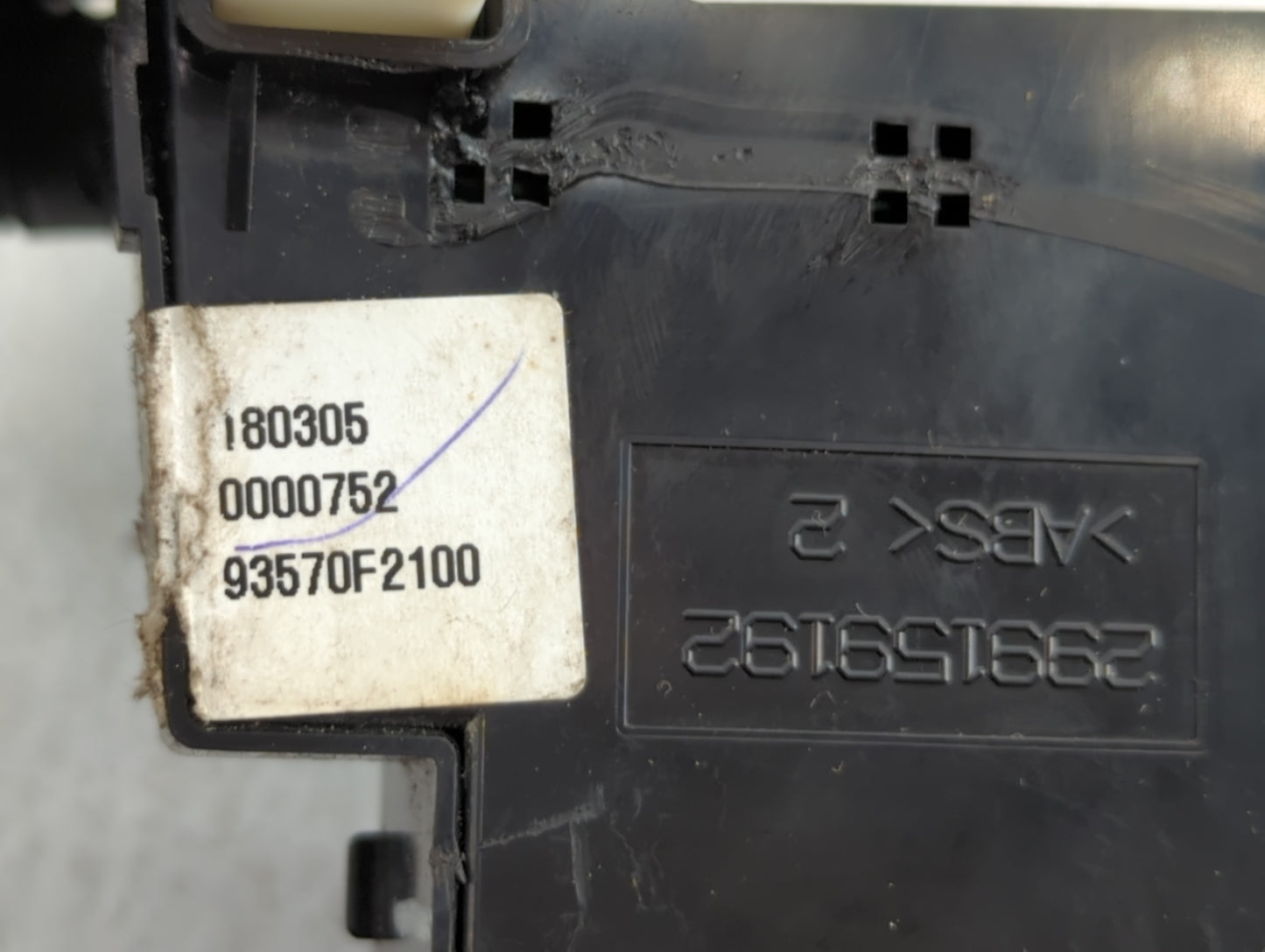 2017-2020 Hyundai Elantra Master Power Window Switch Replacement Driver Side Left P/N:299159192 Fits Fits 2017 2018 2019 202