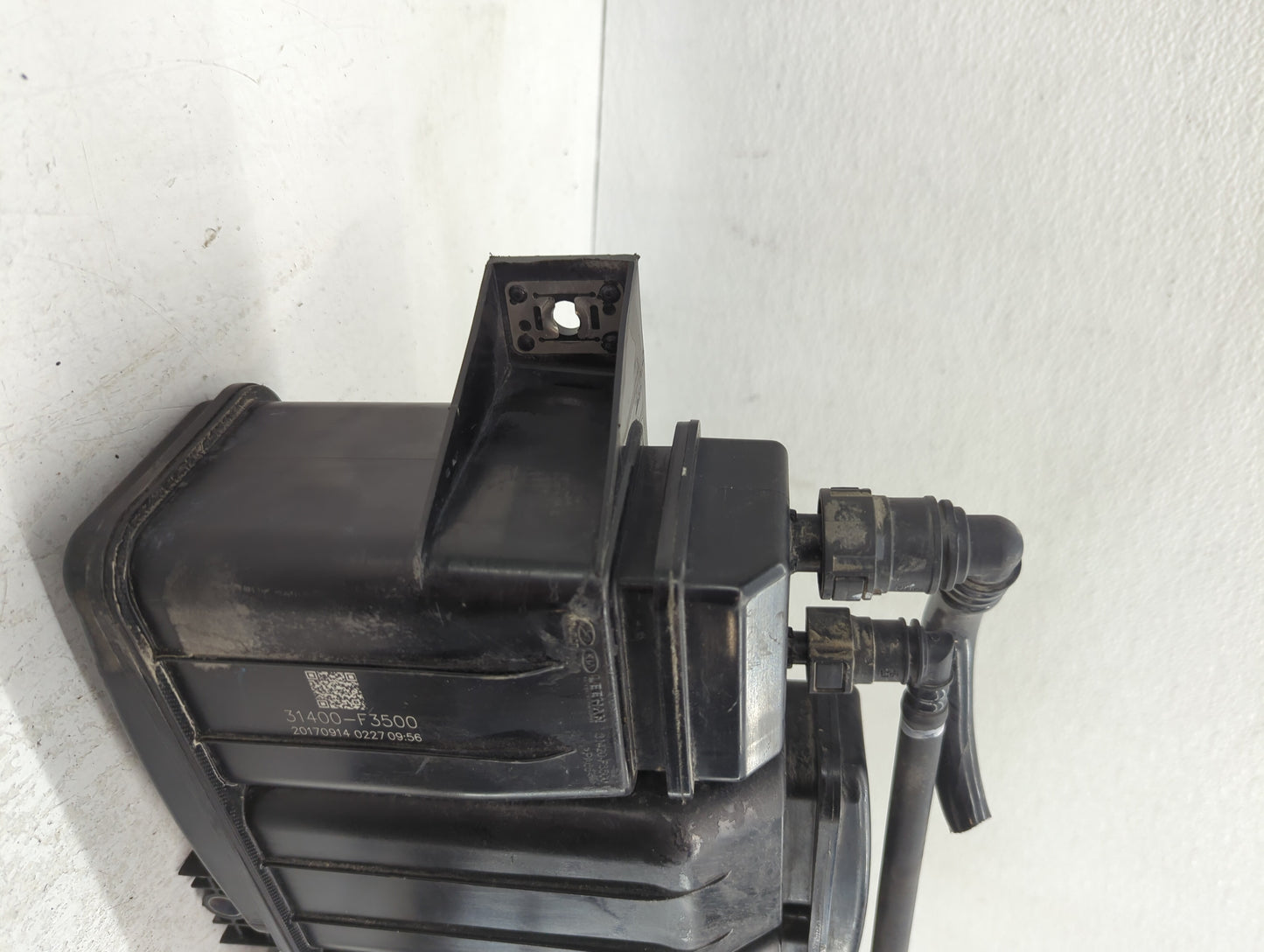 2018 Hyundai Elantra Fuel Vapor Charcoal Canister 641287 - Oemusedautoparts1.com