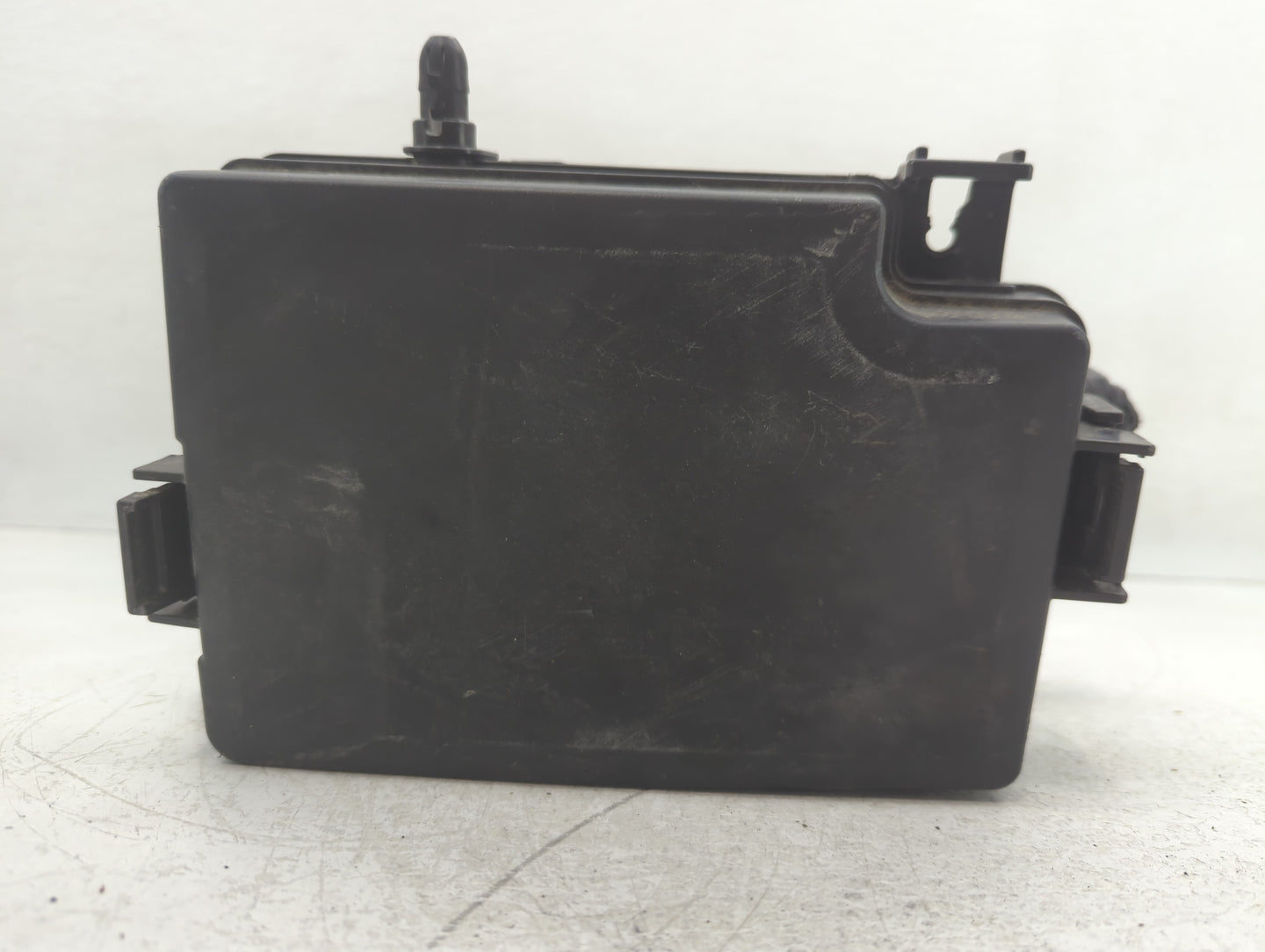 2018 Hyundai Elantra Fusebox Fuse Box Panel Relay Module P/N:VS91200F3535AB Fits OEM Used Auto Parts - Oemusedautoparts1.com