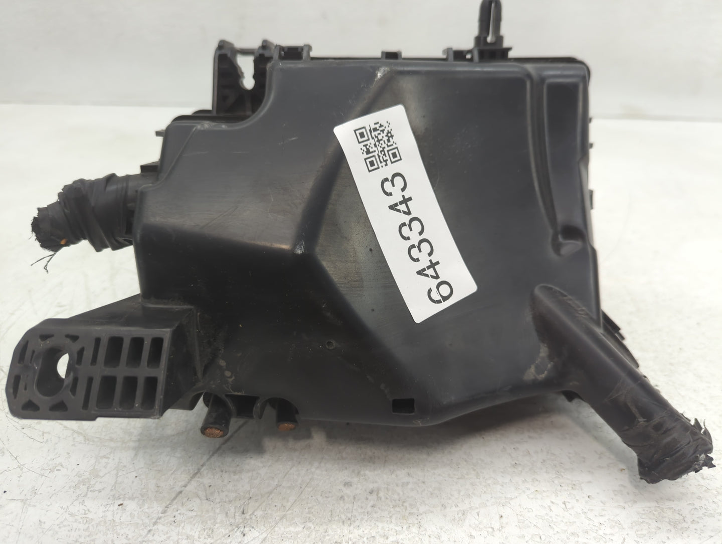 2018 Hyundai Elantra Fusebox Fuse Box Panel Relay Module P/N:VS91200F3535AB Fits OEM Used Auto Parts - Oemusedautoparts1.com