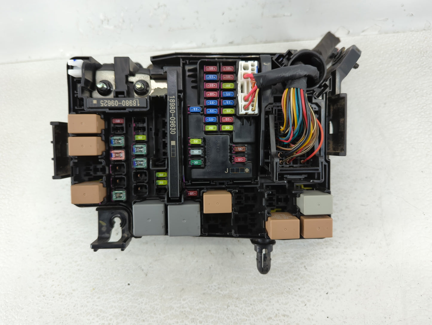 2018 Hyundai Elantra Fusebox Fuse Box Panel Relay Module P/N:91956-F2022 Fits OEM Used Auto Parts - Oemusedautoparts1.com