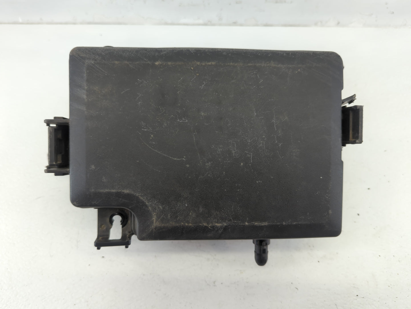 2018 Hyundai Elantra Fusebox Fuse Box Panel Relay Module P/N:91956-F2022 VS91200F3535AB Fits OEM Used Auto Parts - Oemusedau