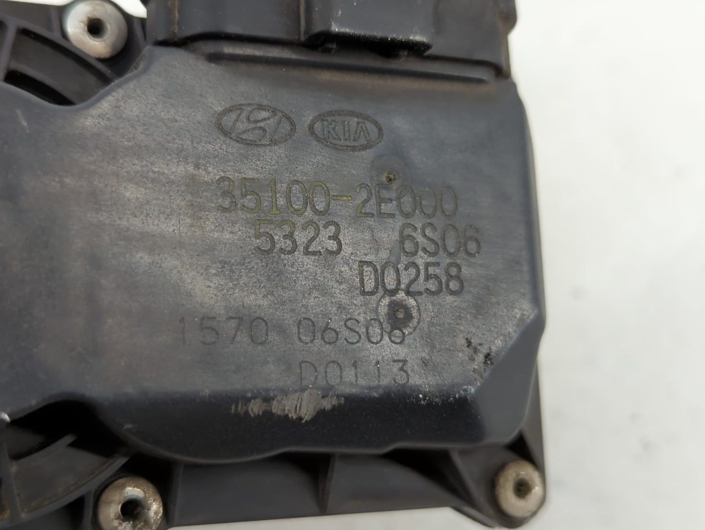 2011-2020 Hyundai Elantra Throttle Body P/N:35100-2E000 Fits Fits 2011 2012 2013 2014 2015 2016 2017 2018 2019 2020 2021 OEM