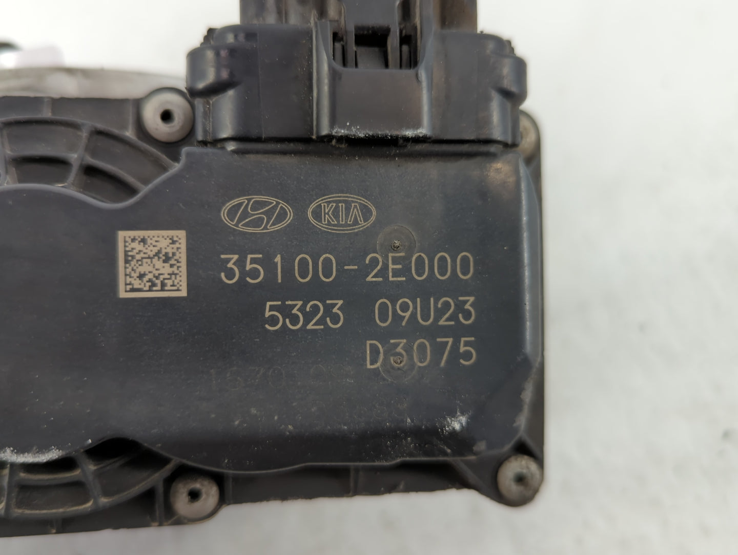 2011-2020 Hyundai Elantra Throttle Body P/N:35100-2E000 Fits Fits 2011 2012 2013 2014 2015 2016 2017 2018 2019 2020 2021 OEM