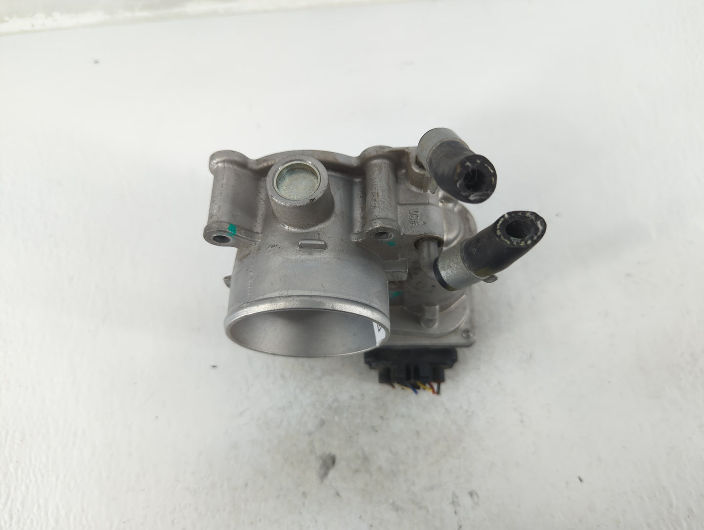 2011-2020 Hyundai Elantra Throttle Body P/N:5323 03U09 35100-2E000 Fits OEM Used Auto Parts - Oemusedautoparts1.com
