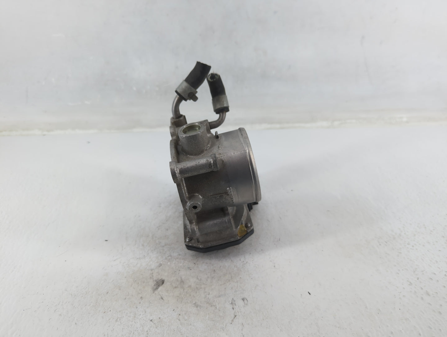 2011-2020 Hyundai Elantra Throttle Body P/N:5323 03U09 35100-2E000 Fits OEM Used Auto Parts - Oemusedautoparts1.com