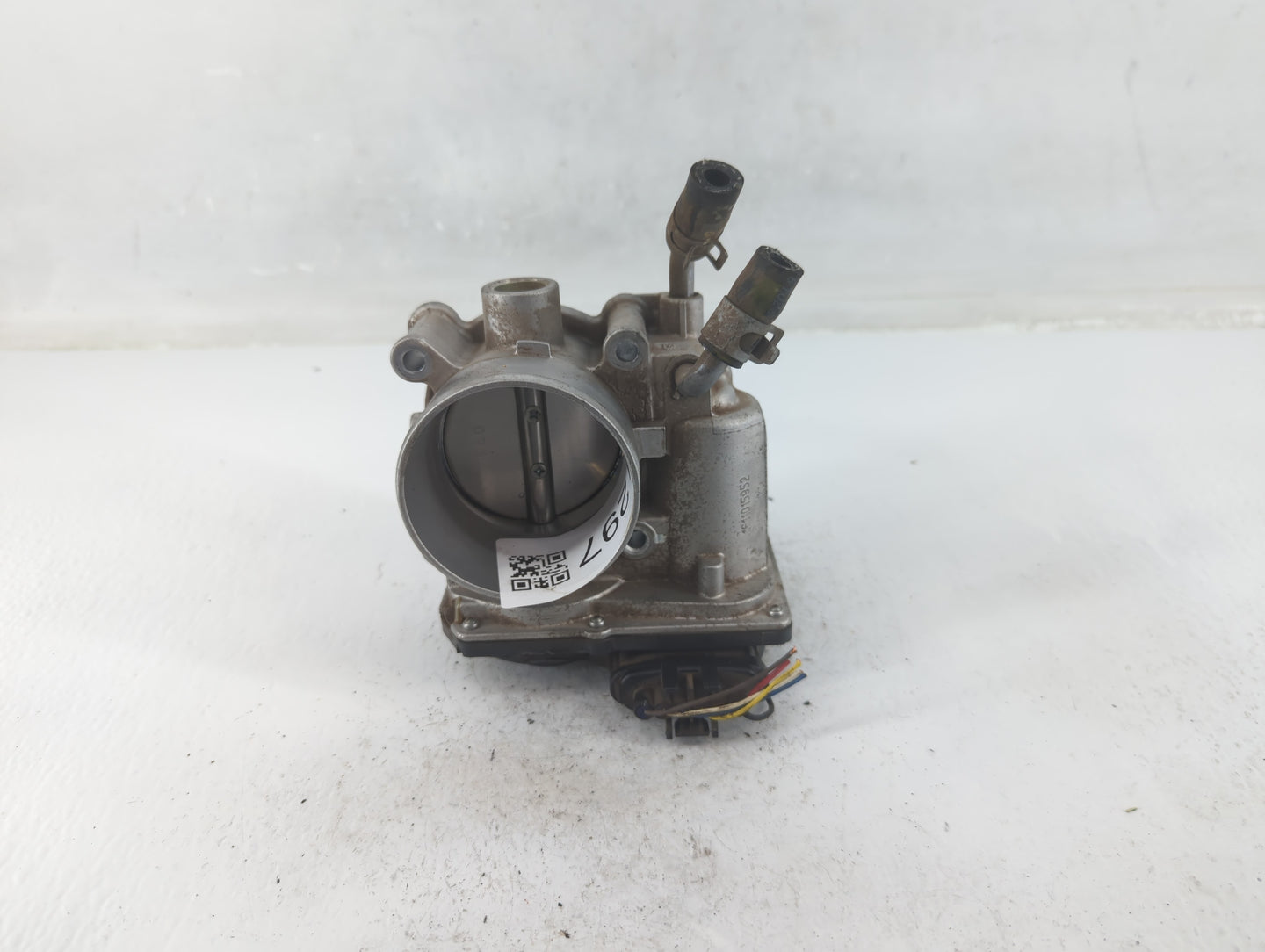 2011-2020 Hyundai Elantra Throttle Body P/N:35100-2E000 Fits Fits 2011 2012 2013 2014 2015 2016 2017 2018 2019 2020 2021 OEM