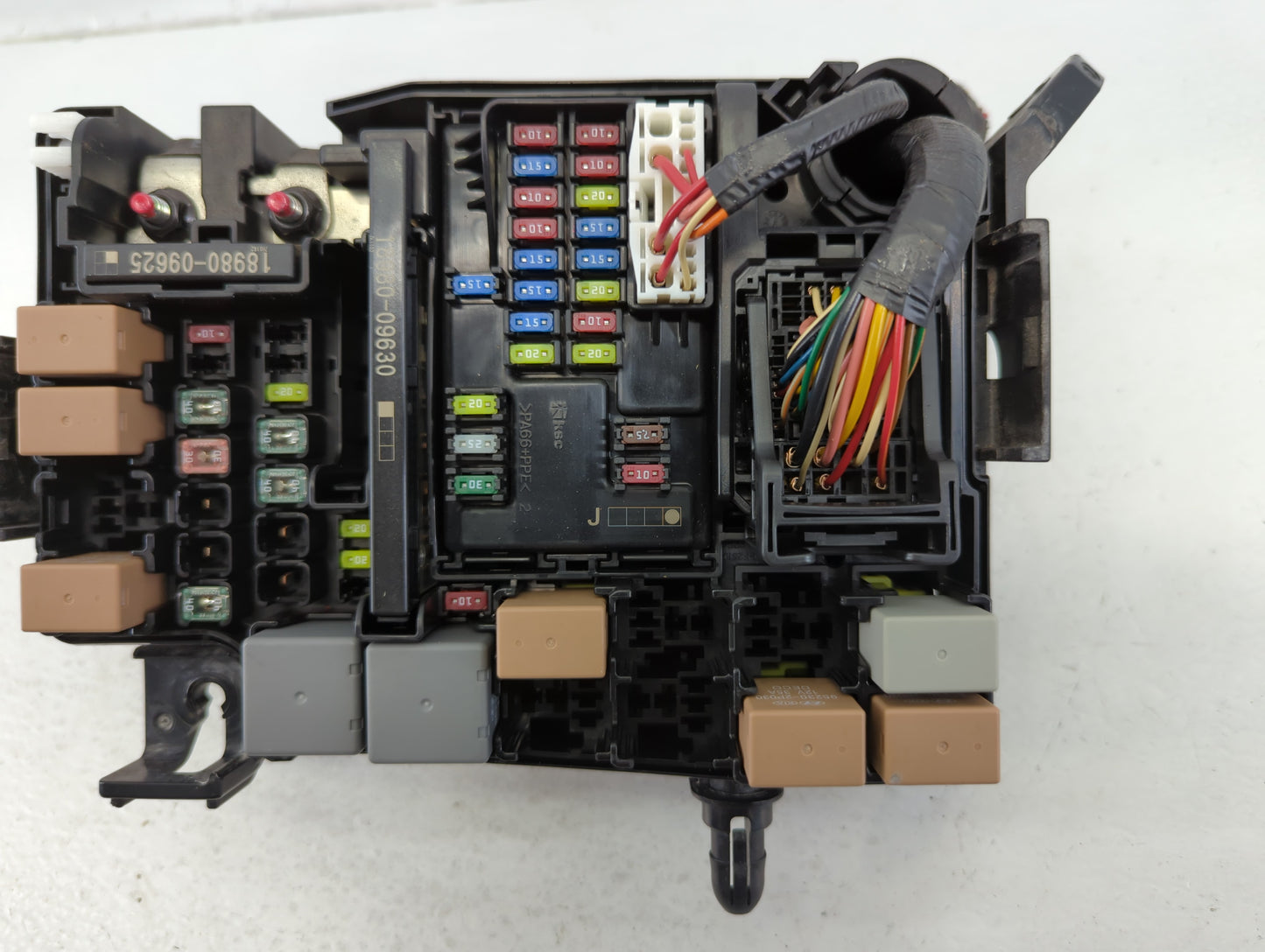 2018 Hyundai Elantra Fusebox Fuse Box Panel Relay Module P/N:91203-F2525C Fits OEM Used Auto Parts - Oemusedautoparts1.com
