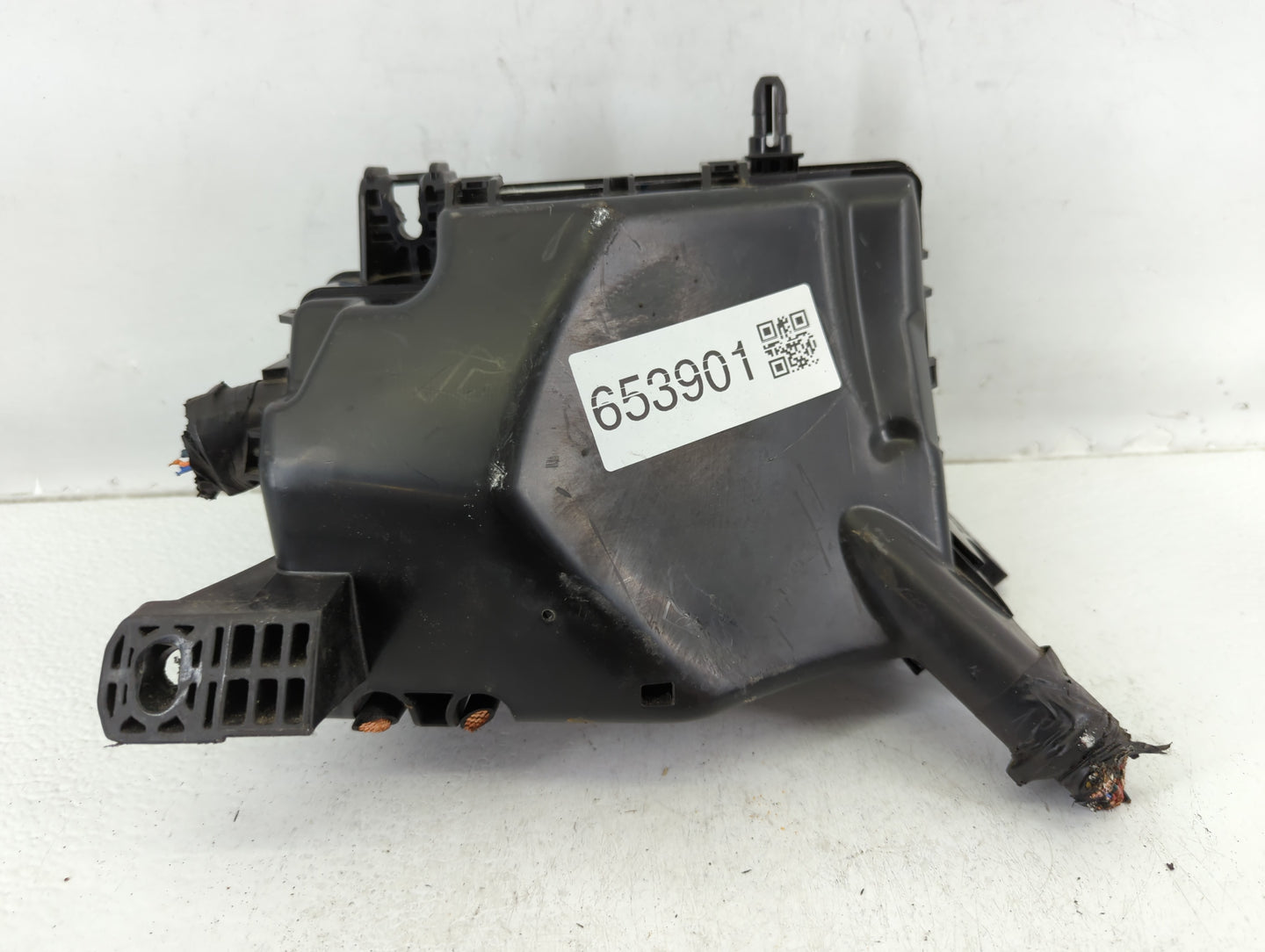 2018 Hyundai Elantra Fusebox Fuse Box Panel Relay Module P/N:91956-F2022 VS91200F3535AB Fits OEM Used Auto Parts - Oemusedau