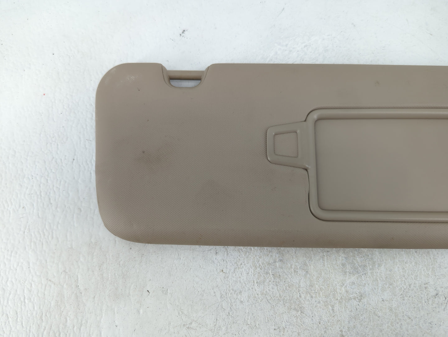 2017-2020 Hyundai Elantra Sun Visor Shade Replacement Passenger Right Mirror Fits Fits 2017 2018 2019 2020 OEM Used Auto Par