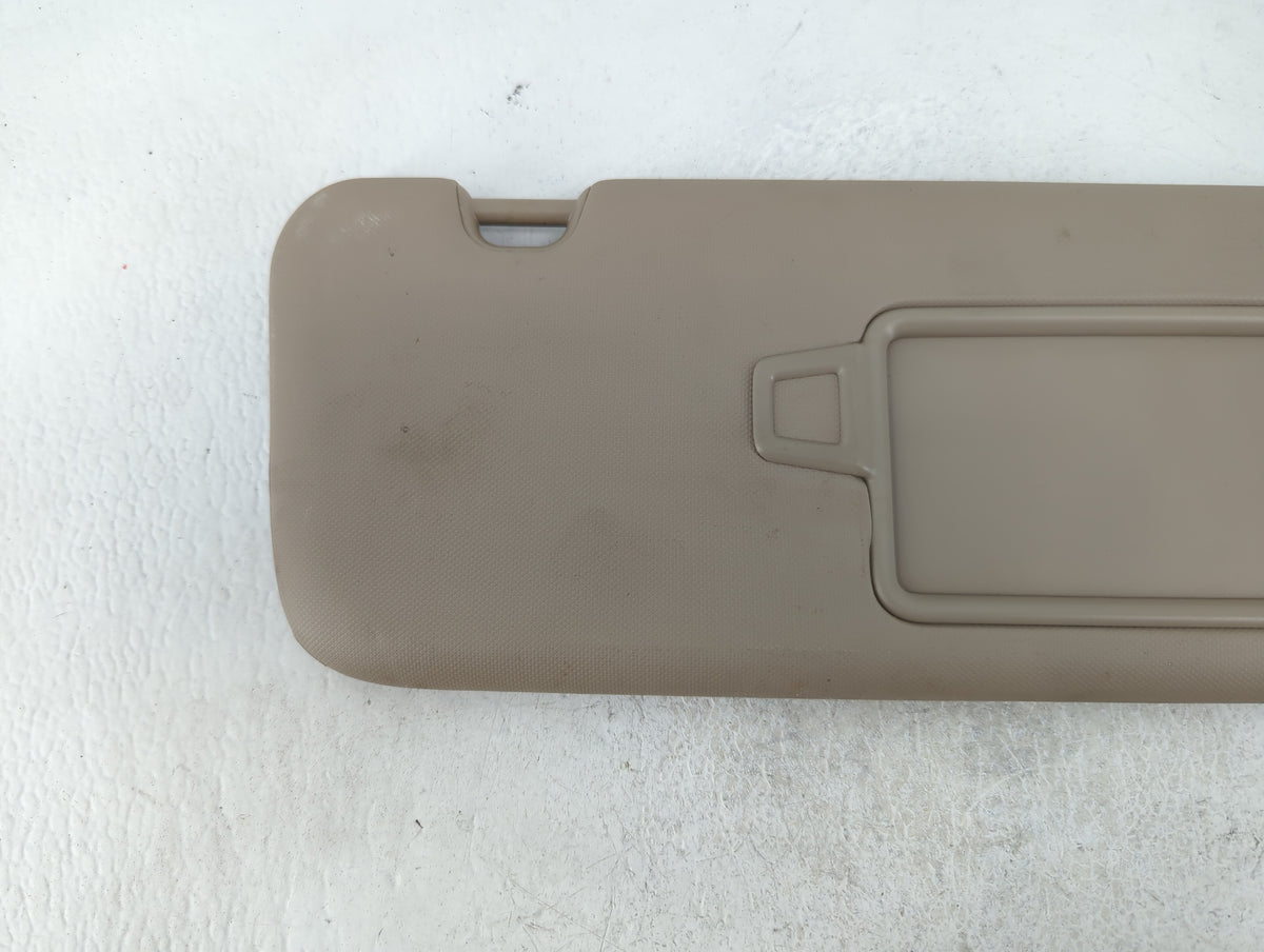 2017-2020 Hyundai Elantra Sun Visor Shade Replacement Passenger Right Mirror Fits Fits 2017 2018 2019 2020 OEM Used Auto Par