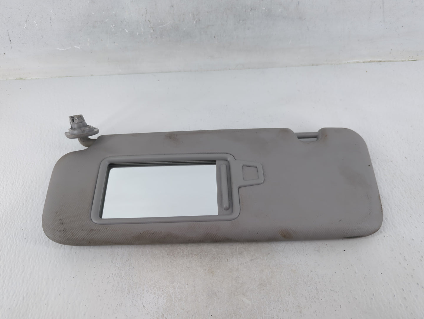 2017-2020 Hyundai Elantra Sun Visor Shade Replacement Driver Left Mirror Fits Fits 2017 2018 2019 2020 OEM Used Auto Parts -