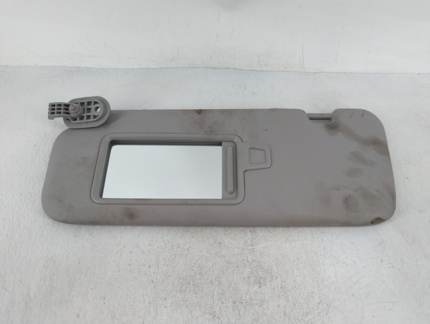 2017-2020 Hyundai Elantra Sun Visor Shade Replacement Driver Left Mirror Fits Fits 2017 2018 2019 2020 OEM Used Auto Parts -