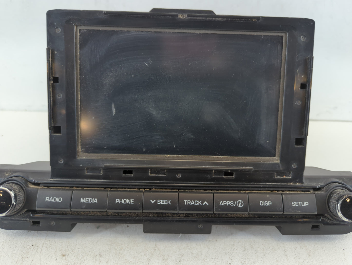 2017-2018 Hyundai Elantra Am Fm Cd Player Radio Receiver - Oemusedautoparts1.com