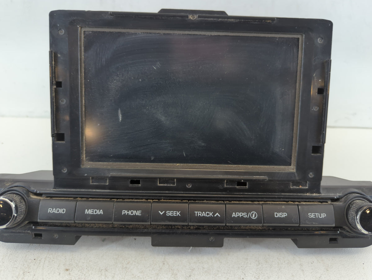 2017-2018 Hyundai Elantra Am Fm Cd Player Radio Receiver 662775 - Oemusedautoparts1.com