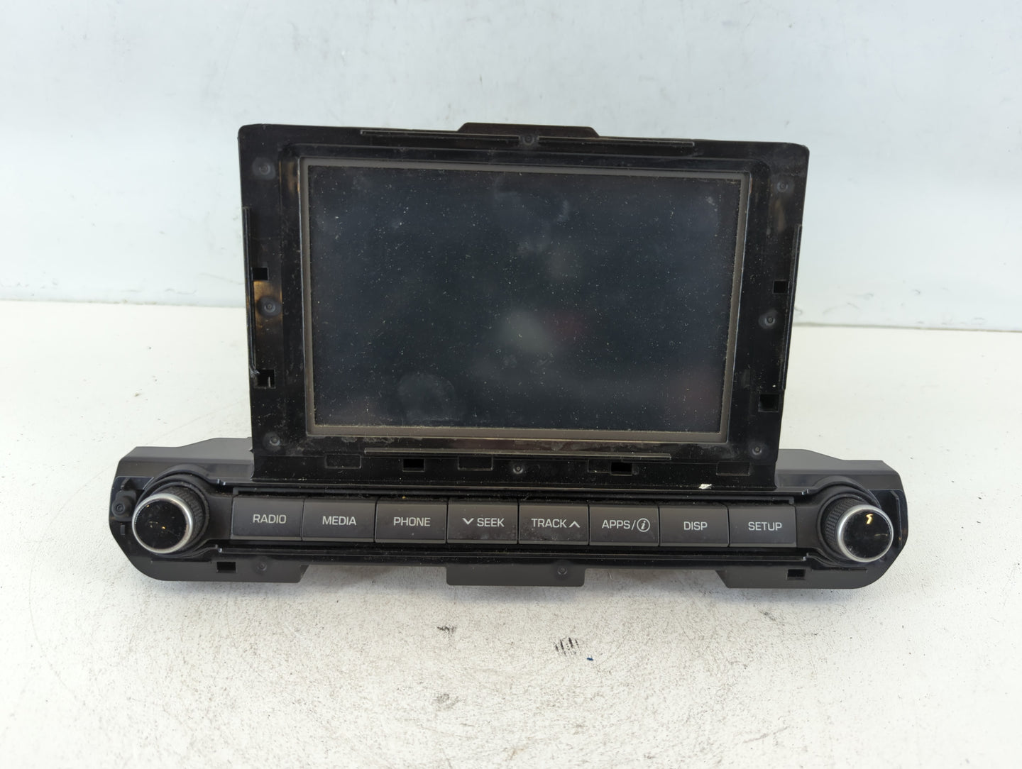 2017-2018 Hyundai Elantra Am Fm Cd Player Radio Receiver - Oemusedautoparts1.com