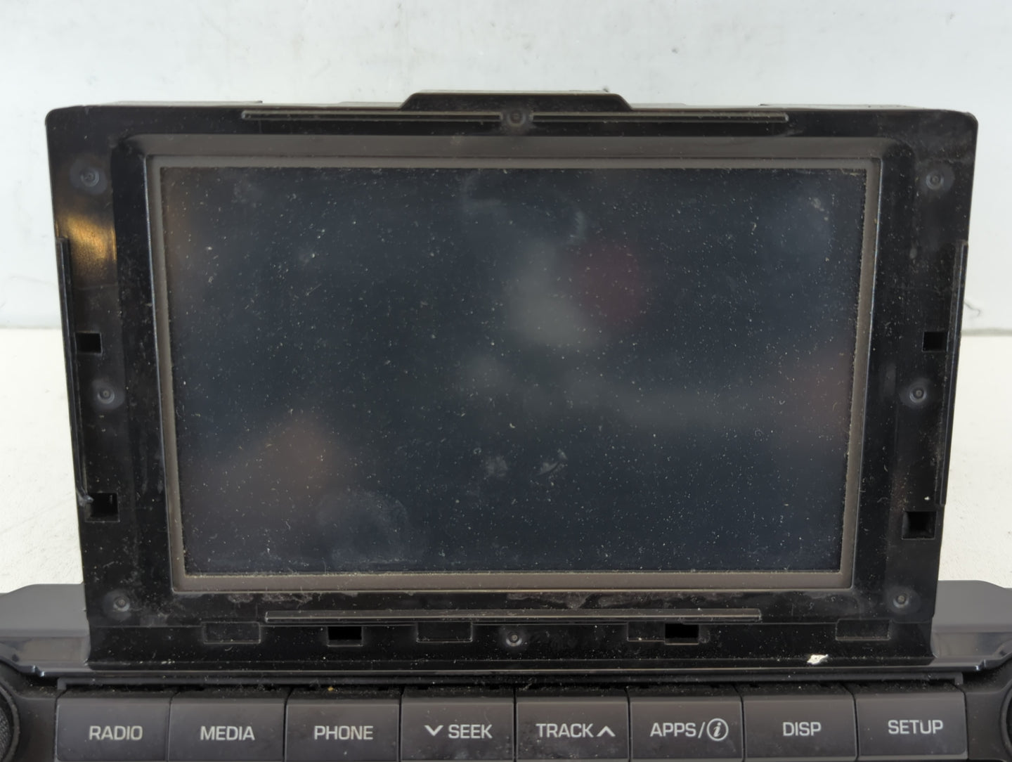 2017-2018 Hyundai Elantra Am Fm Cd Player Radio Receiver - Oemusedautoparts1.com