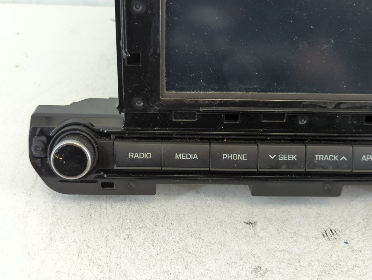 2017-2018 Hyundai Elantra Am Fm Cd Player Radio Receiver 663955 - Oemusedautoparts1.com