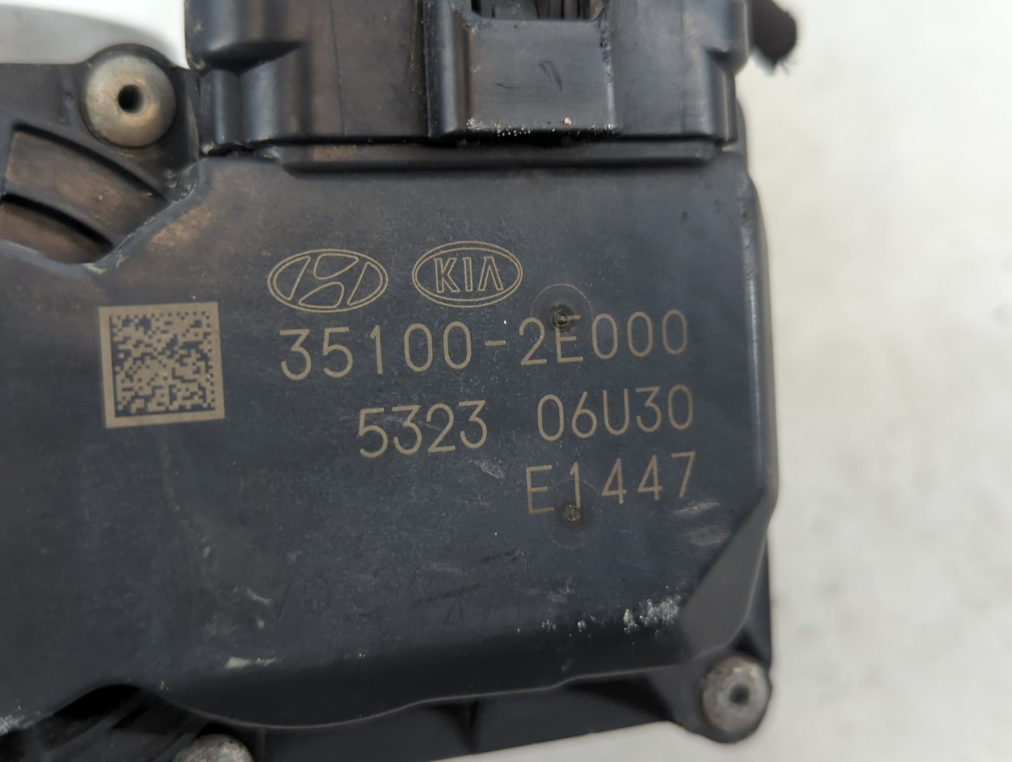 2011-2020 Hyundai Elantra Throttle Body P/N:35100-2E000 Fits Fits 2011 2012 2013 2014 2015 2016 2017 2018 2019 2020 2021 OEM
