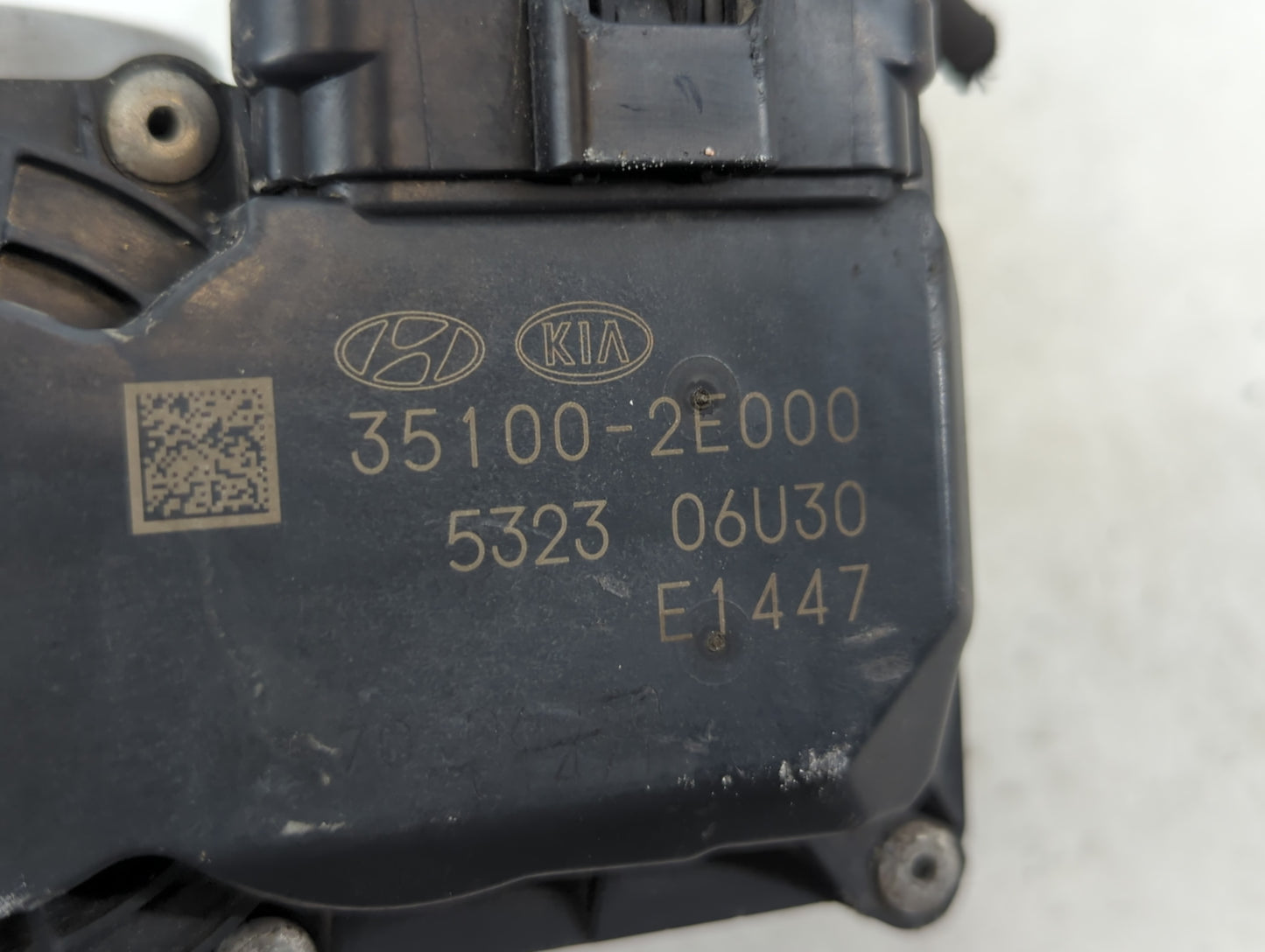2011-2020 Hyundai Elantra Throttle Body P/N:35100-2E000 Fits Fits 2011 2012 2013 2014 2015 2016 2017 2018 2019 2020 2021 OEM