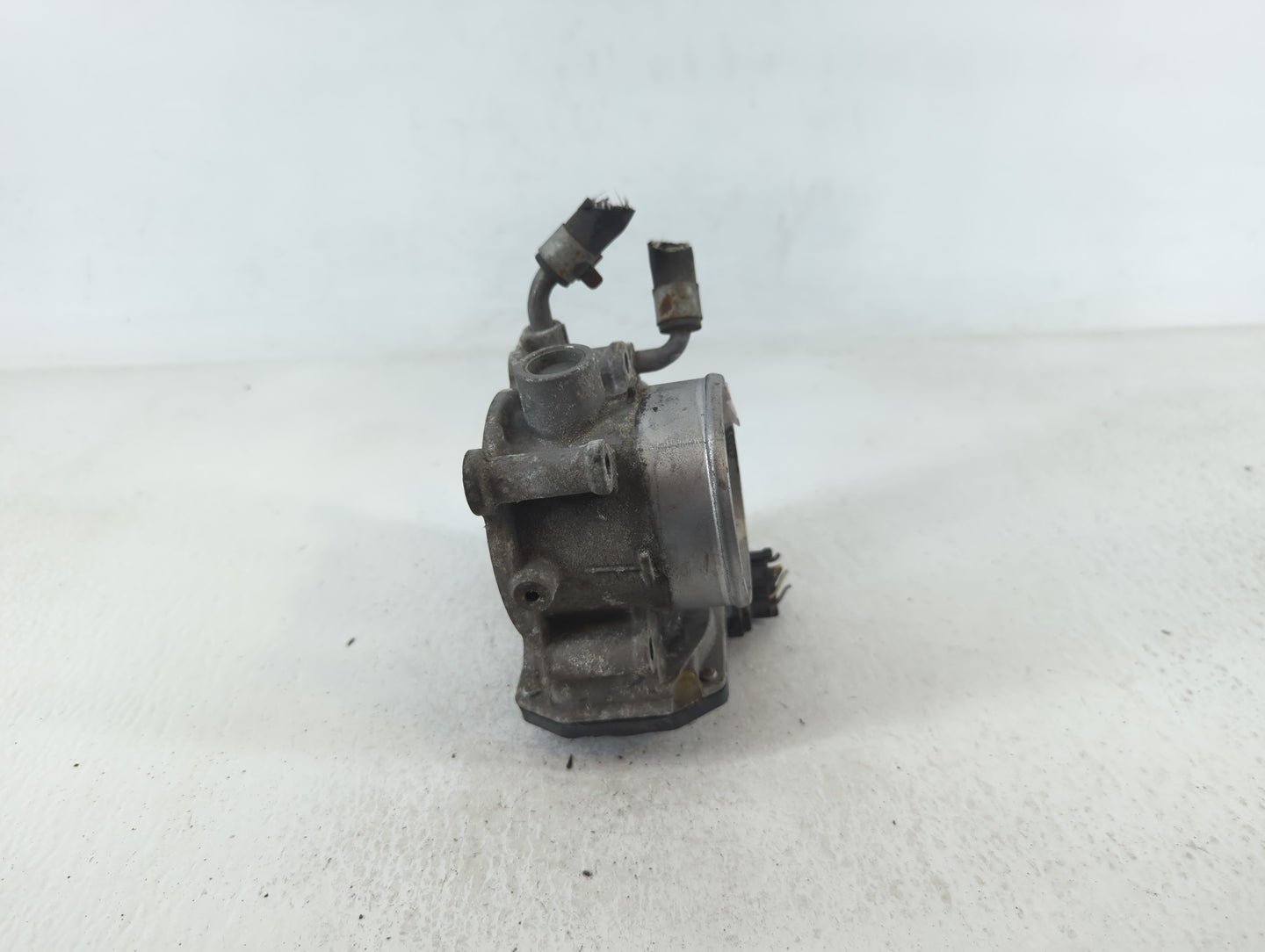 2011-2020 Hyundai Elantra Throttle Body P/N:5323 02U13 35100-2E000 Fits OEM Used Auto Parts - Oemusedautoparts1.com
