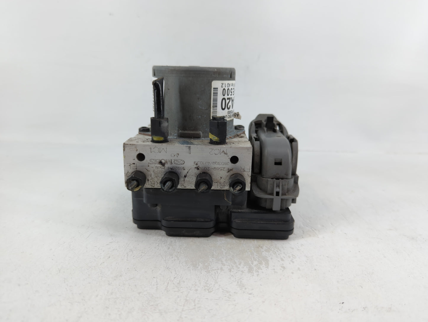 2017-2019 Hyundai Elantra ABS Pump Control Module Replacement P/N:F2589-20500 Fits Fits 2017 2018 2019 OEM Used Auto Parts -