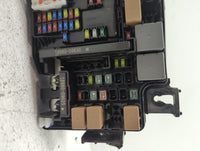 2018 Hyundai Elantra Fusebox Fuse Box Panel Relay Module P/N:91956-F2022 VS91200F3535AB Fits OEM Used Auto Parts - Oemusedau