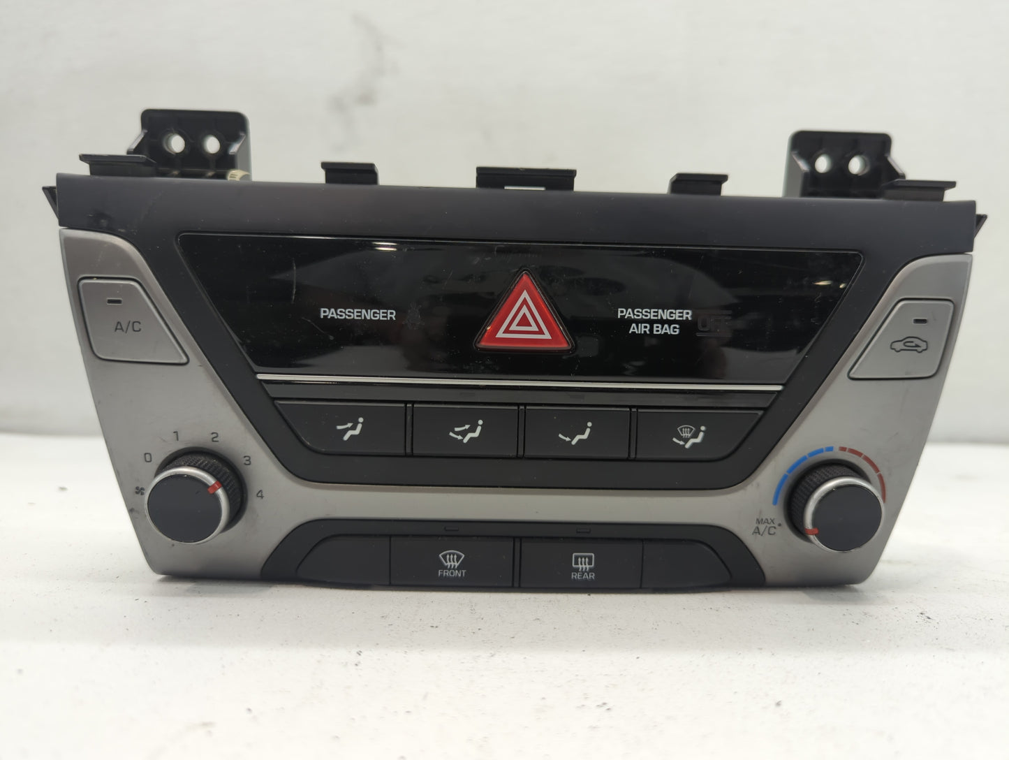 2017-2018 Hyundai Elantra Climate Control Module Temperature AC/Heater Replacement P/N:97250-F20624X Fits Fits 2017 2018 OEM