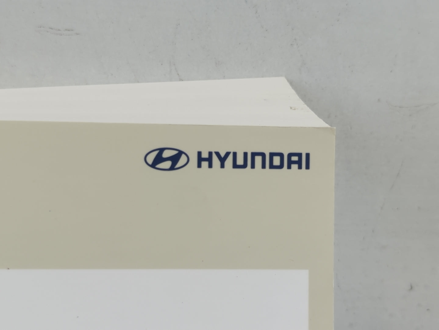 2018 Hyundai Elantra Owners Manual Book Guide P/N:JF30-EU87J OEM Used Auto Parts - Oemusedautoparts1.com