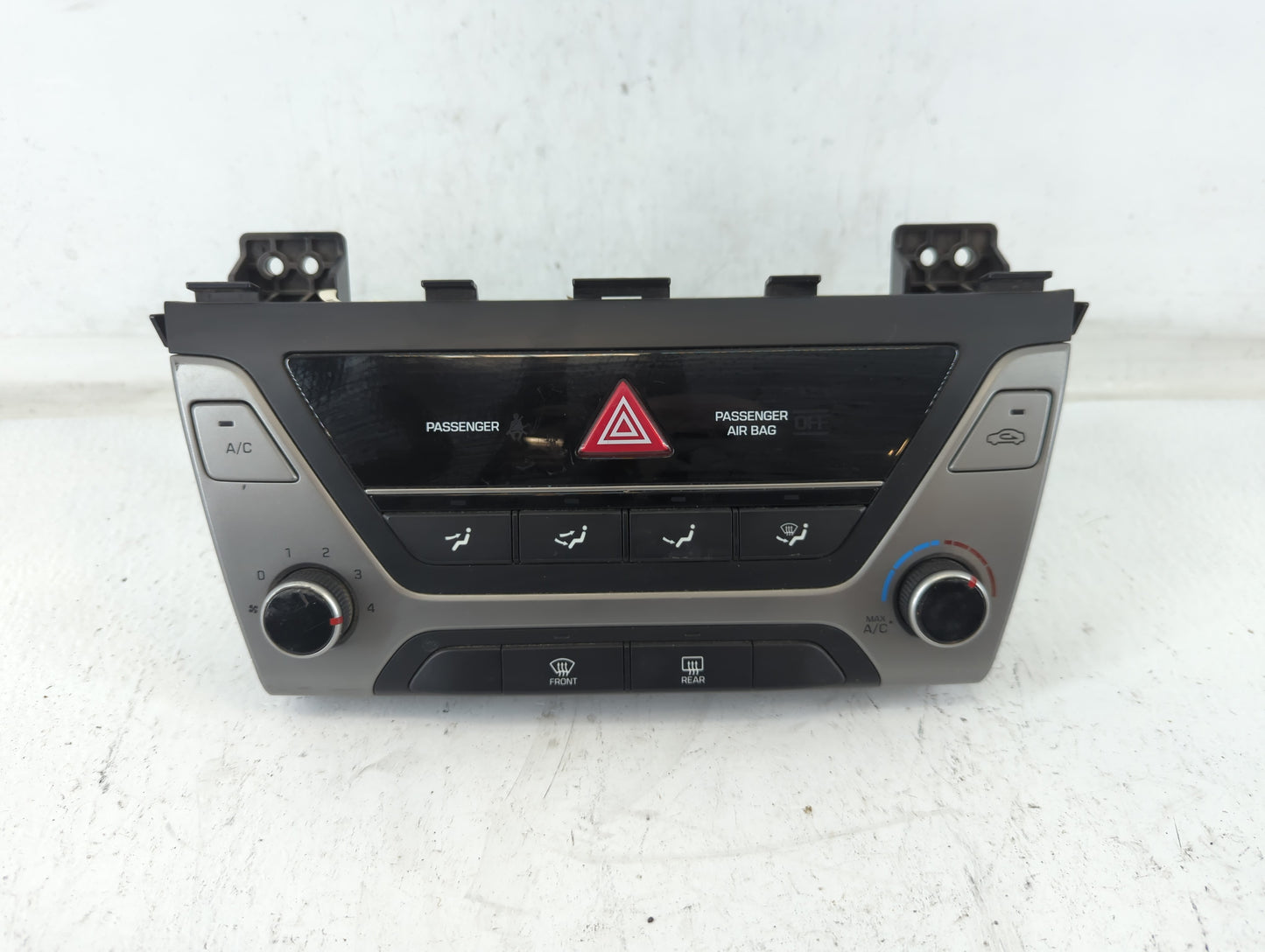 2017-2018 Hyundai Elantra Climate Control Module Temperature AC/Heater Replacement P/N:97250-F20624X Fits Fits 2017 2018 OEM