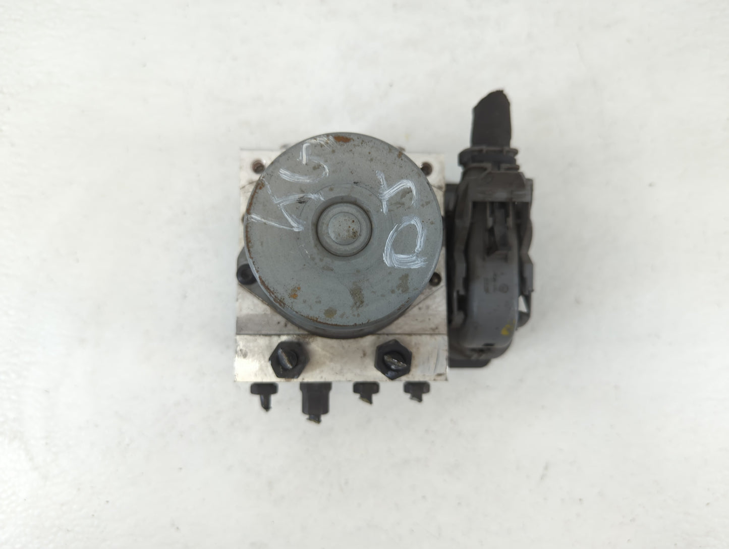 2017-2019 Hyundai Elantra ABS Pump Control Module Replacement P/N:58920-F2500 Fits Fits 2017 2018 2019 OEM Used Auto Parts -