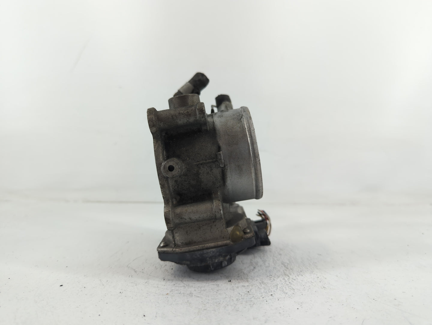 2011-2020 Hyundai Elantra Throttle Body P/N:5323 03B08 35100-2E000 Fits OEM Used Auto Parts - Oemusedautoparts1.com