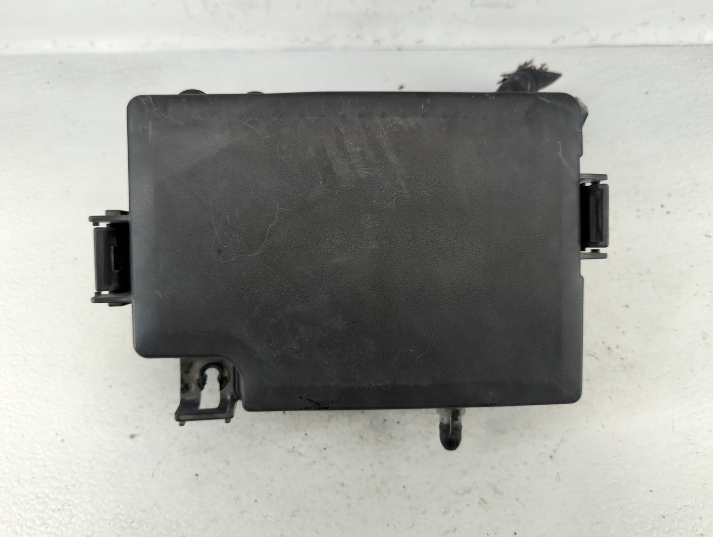 2018 Hyundai Elantra Fusebox Fuse Box Panel Relay Module P/N:1712210768 91956-F2022 Fits OEM Used Auto Parts - Oemusedautopa