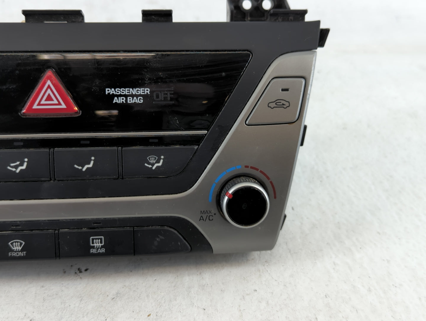2017-2018 Hyundai Elantra Climate Control Module Temperature AC/Heater Replacement P/N:97250 L20624X Fits Fits 2017 2018 OEM