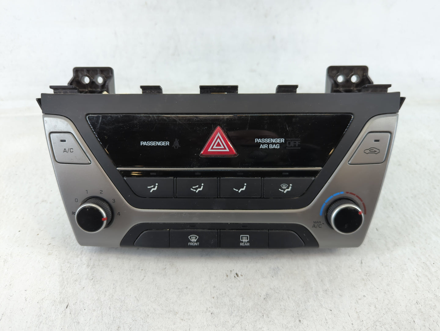 2017-2018 Hyundai Elantra Climate Control Module Temperature AC/Heater Replacement P/N:97250-F20624X Fits Fits 2017 2018 OEM