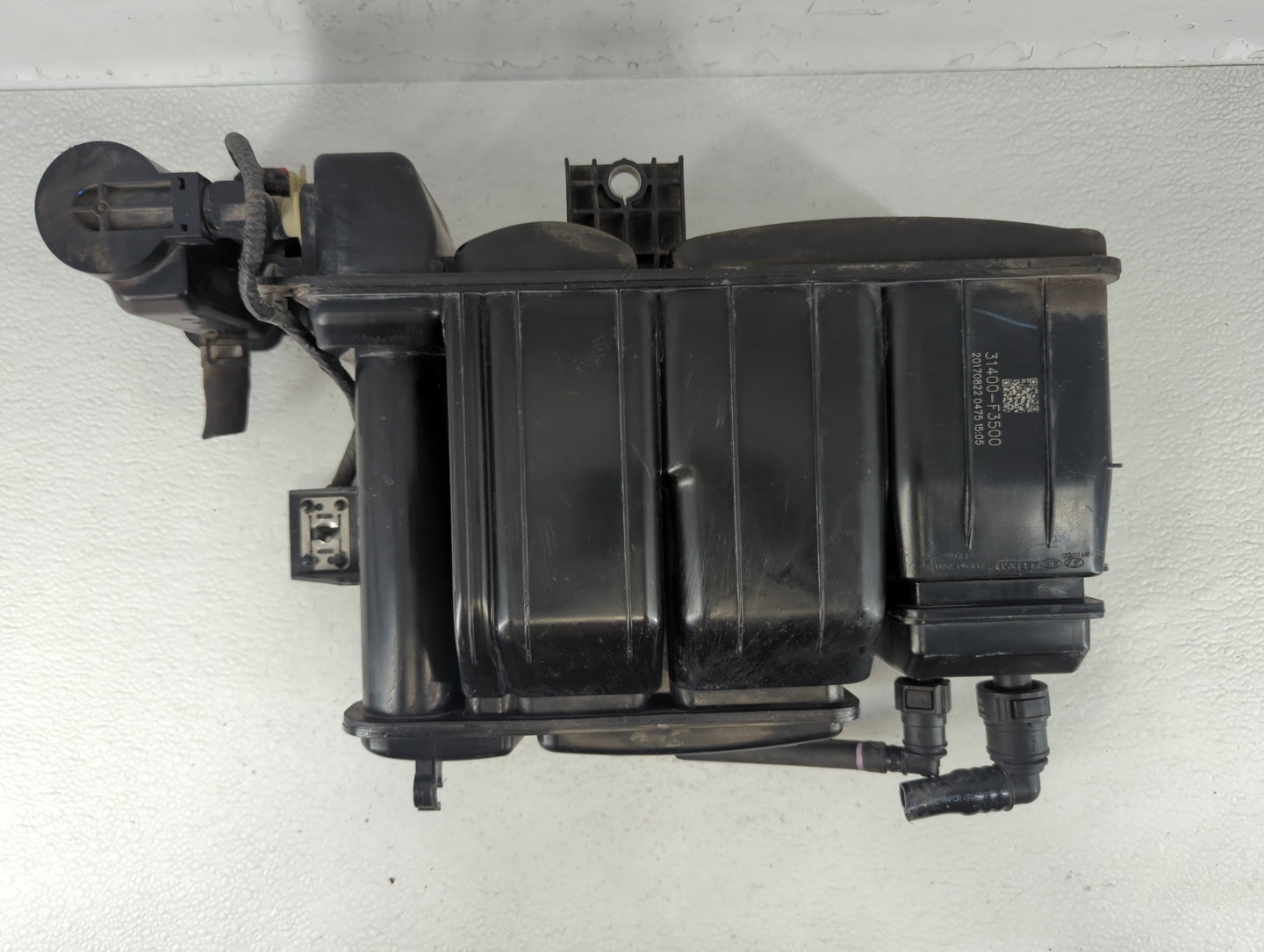 2018 Hyundai Elantra Fuel Vapor Charcoal Canister - Oemusedautoparts1.com