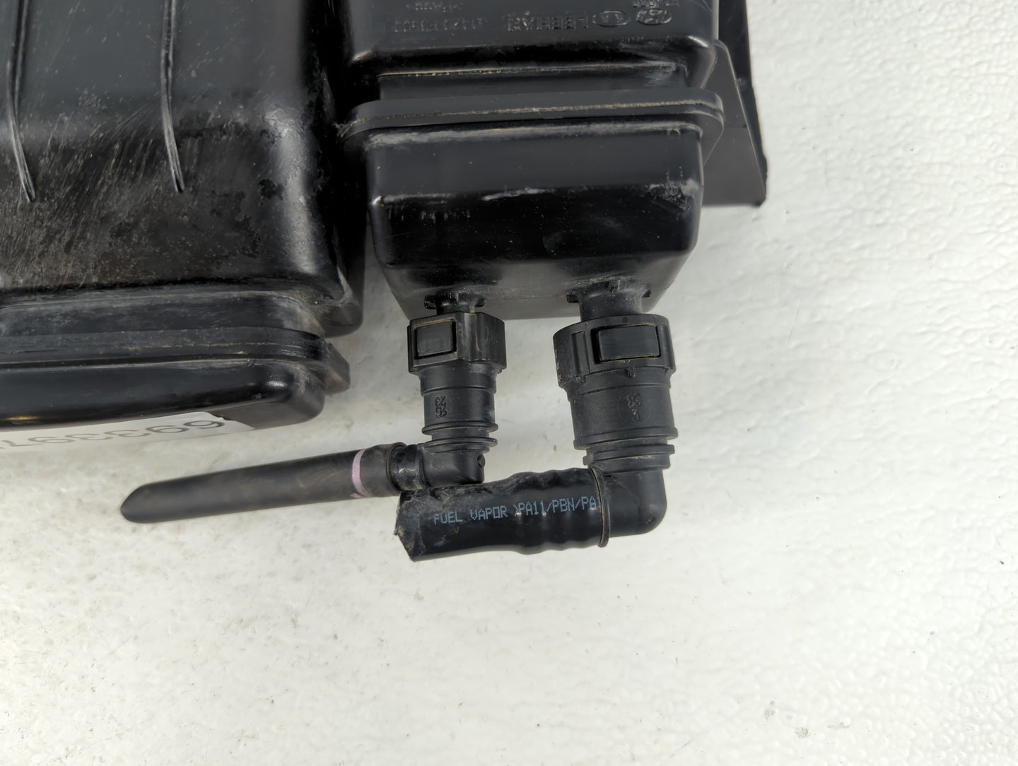 2018 Hyundai Elantra Fuel Vapor Charcoal Canister 693397 - Oemusedautoparts1.com