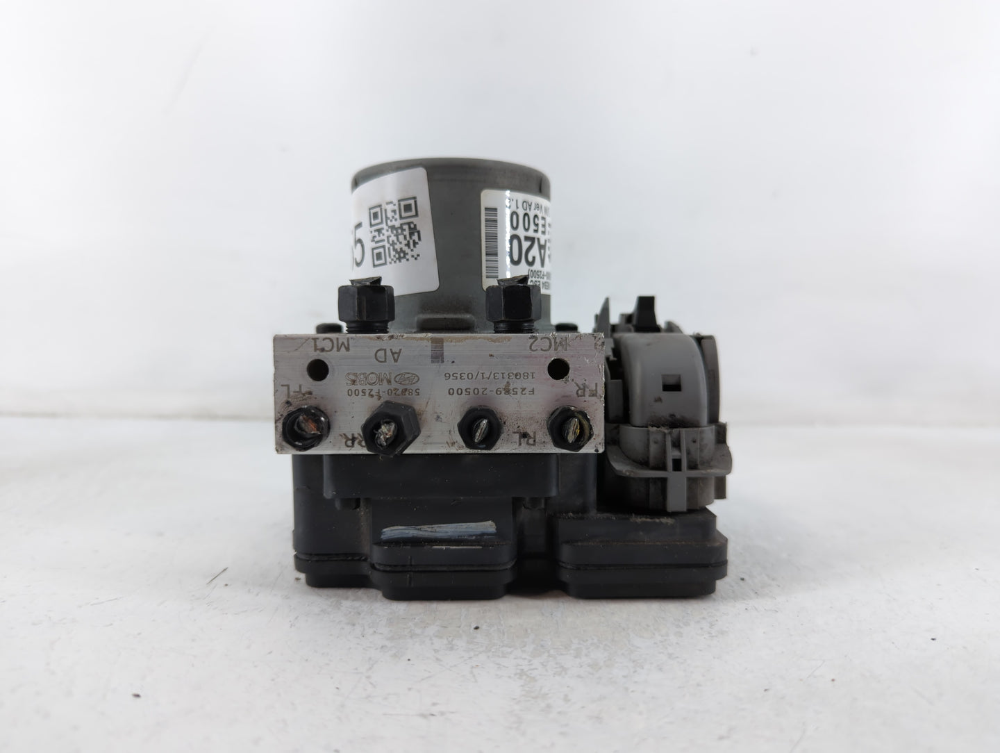 2017-2019 Hyundai Elantra ABS Pump Control Module Replacement P/N:58920-F2500 F2589-20500 Fits Fits 2017 2018 2019 OEM Used 