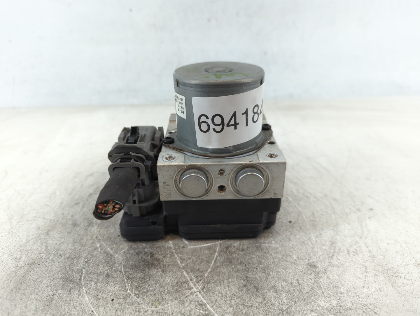 2017-2019 Hyundai Elantra ABS Pump Control Module Replacement P/N:58900-F2500 Fits Fits 2017 2018 2019 OEM Used Auto Parts -