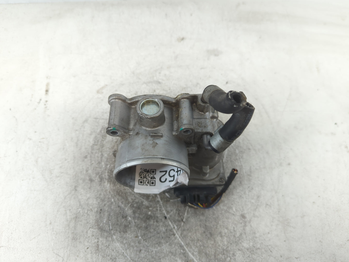 2011-2020 Hyundai Elantra Throttle Body P/N:5323 05U08 35100-2E000 Fits OEM Used Auto Parts - Oemusedautoparts1.com
