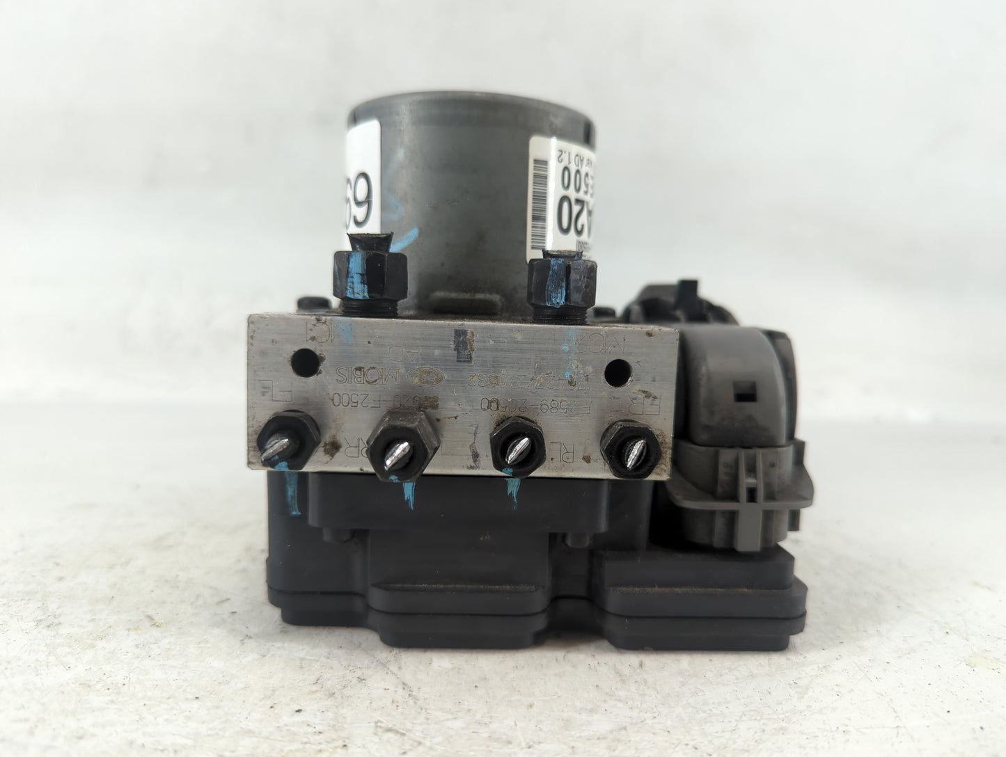 2017-2019 Hyundai Elantra ABS Pump Control Module Replacement P/N:58920-F2500 F2589-20500 Fits Fits 2017 2018 2019 OEM Used 