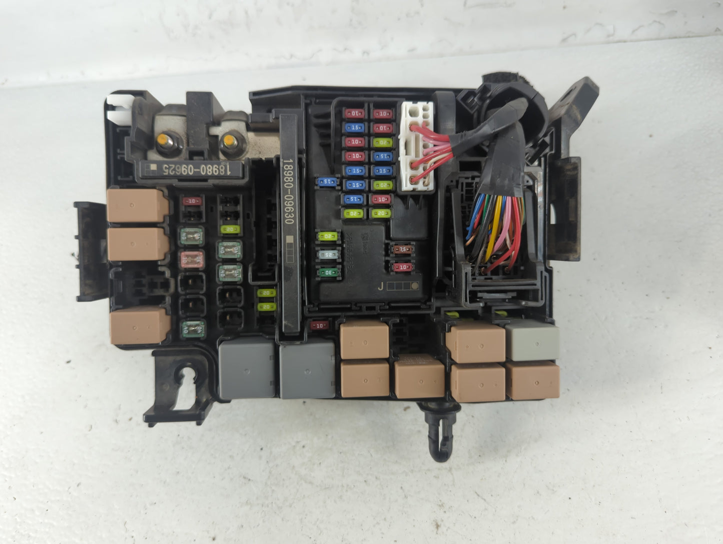 2018 Hyundai Elantra Fusebox Fuse Box Panel Relay Module P/N:91203F2445C Fits OEM Used Auto Parts - Oemusedautoparts1.com