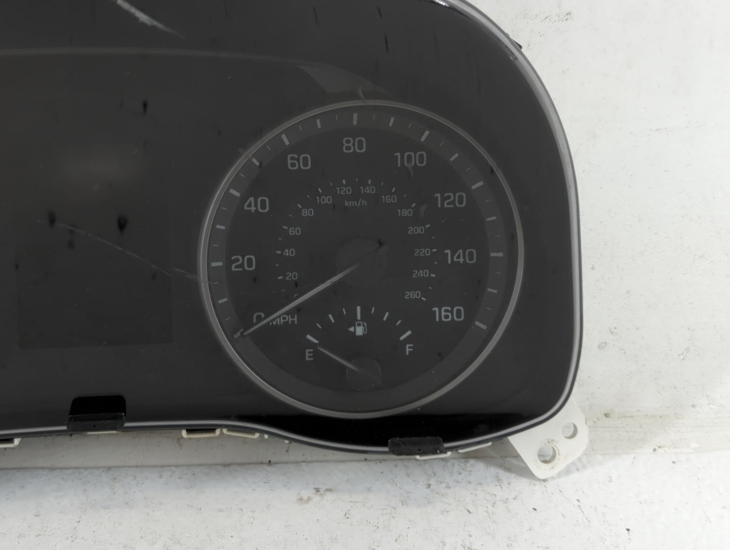 2017-2018 Hyundai Elantra Instrument Cluster Speedometer Gauges P/N:TN157590-15201H 94011-F3012 Fits Fits 2017 2018 OEM Used